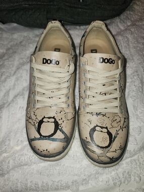 DOGO Shoes Women Vegan Leather Beige Sneakers - I Never Sleep Design, Size 10